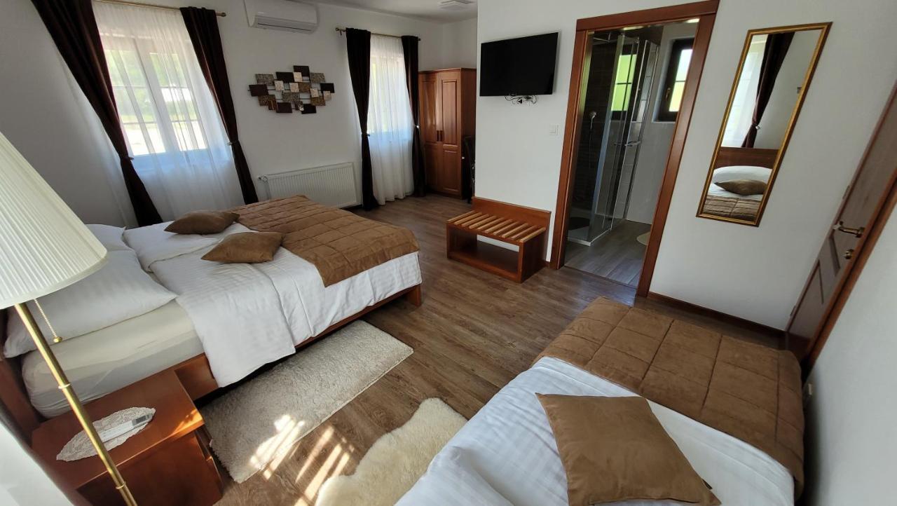 B&B Plitvice Lakes Villa Mija Plitvica selo Exterior foto